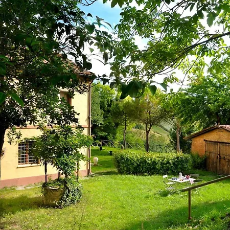 Luce Tra I Faggi 8, Emma *
